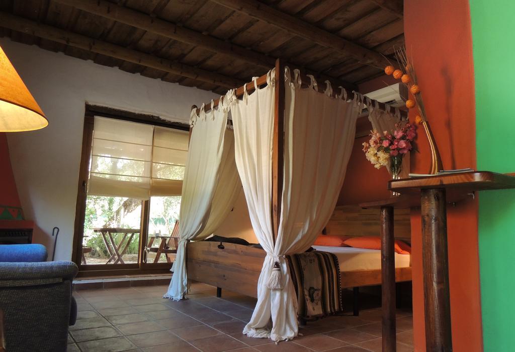 Hotel Tikal Boungalows Malcocinado  Exterior foto